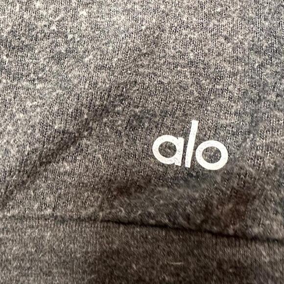 Women’s Alo Size Small Soft Lightweight Hoodie - Picture 4 of 4